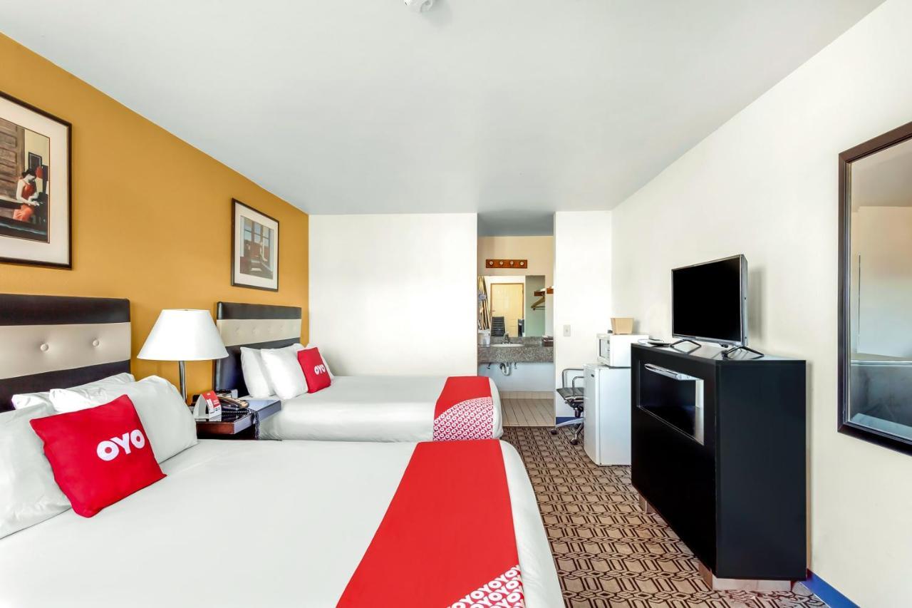Motor Hotel